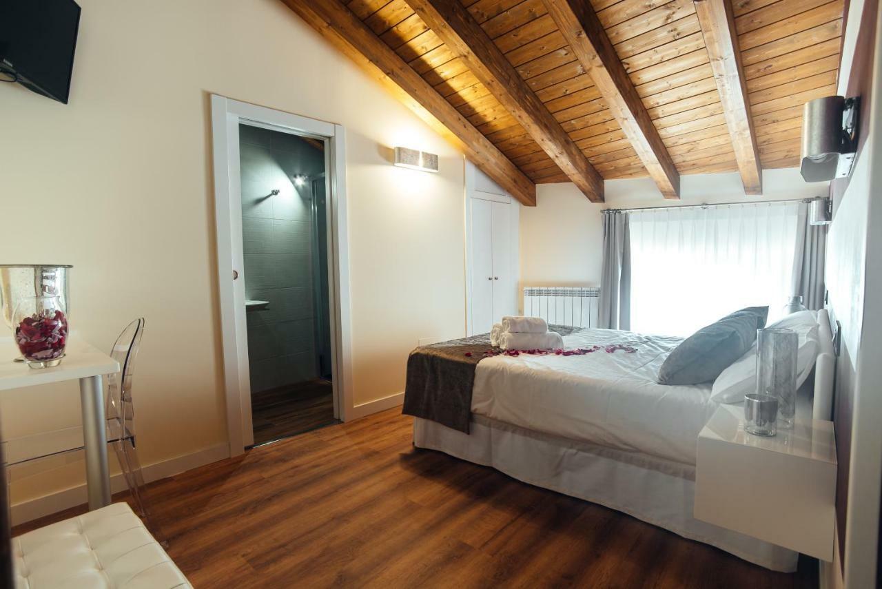 Hotel Rural Pinares De Soria Molinos de Duero Exterior foto